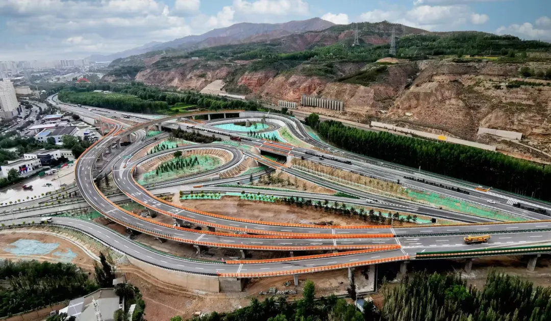 微信圖片_2025-10-14_120123_985 微信圖片_2025-10-14_120123_985